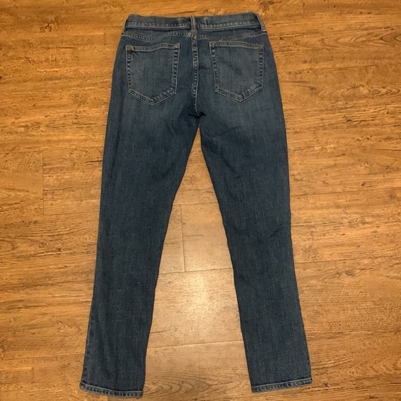 NWT Gap Women’s Best Girlfriend Jeans with Stars and Jewel Detail - Picture 5 of 6